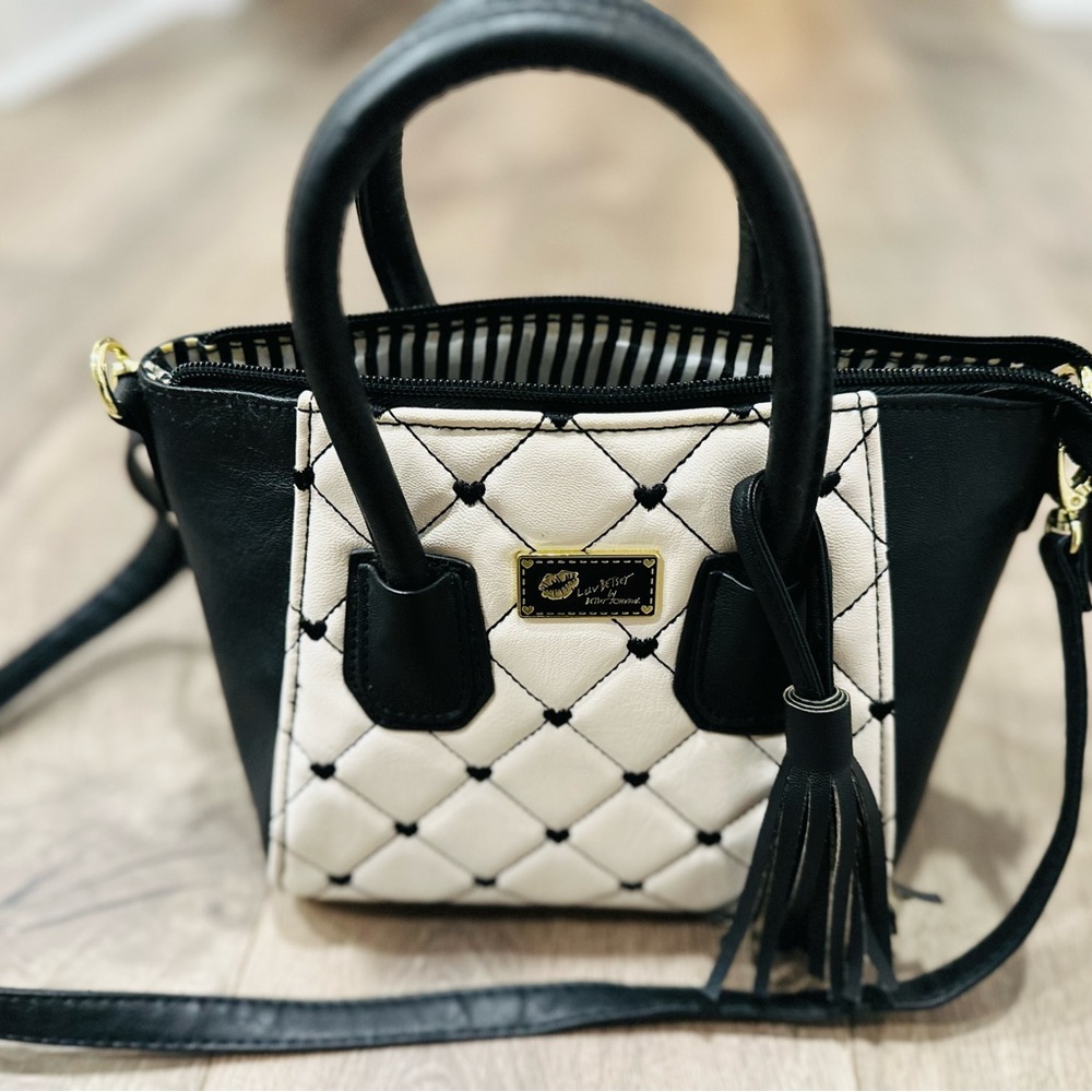 LUV BETSEY by Betsey Johnson purse